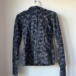 Patterned lululemon scuba hoodie